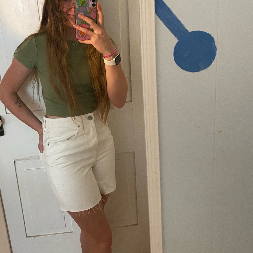 BNWT urban outfitters bdg 90s long inseam white shorts